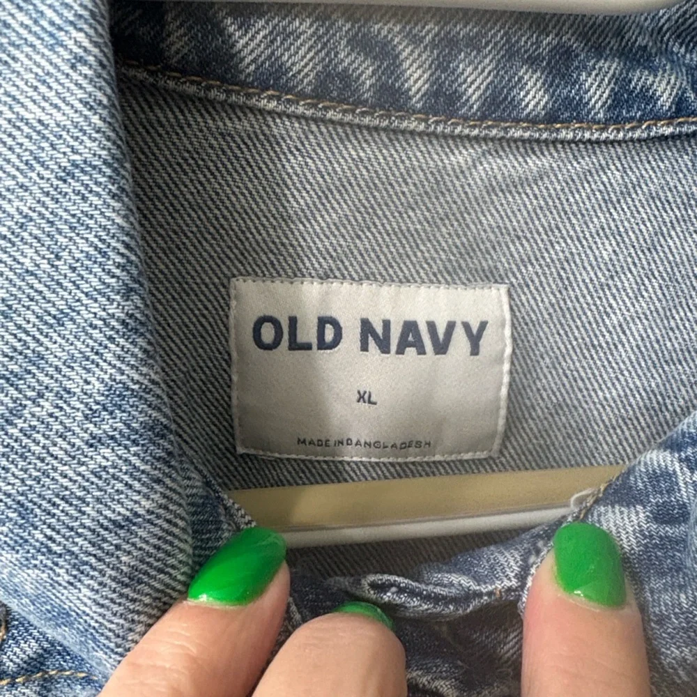 Old Navy Light Blue Denim Jacket - Picture 6 of 6